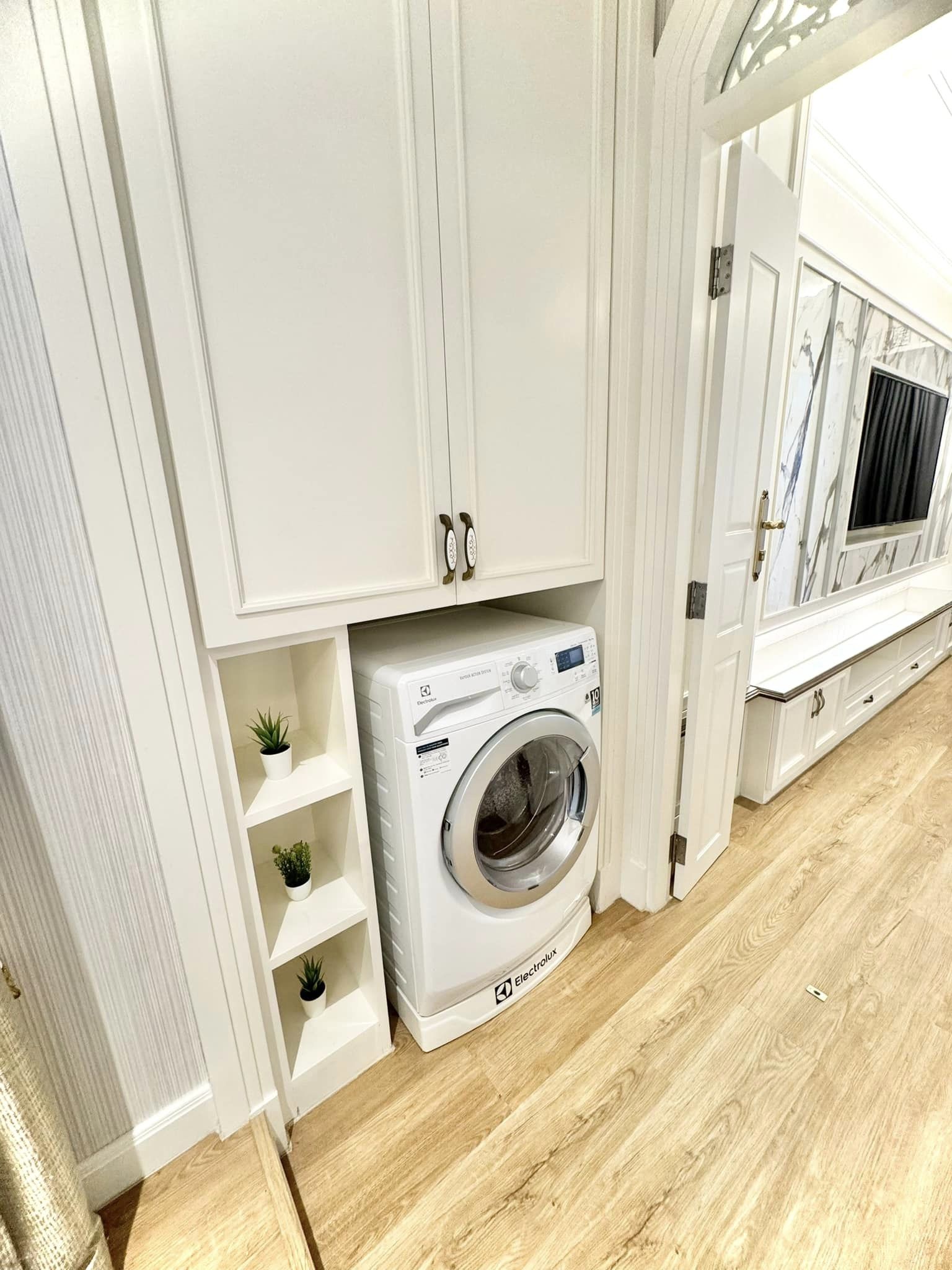 2 Bedroom Condo For Sale in Khlong Tan, Khlong Toei, Bangkok - Image 11