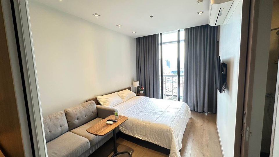 Park Origin Phrom Phong - Image 1