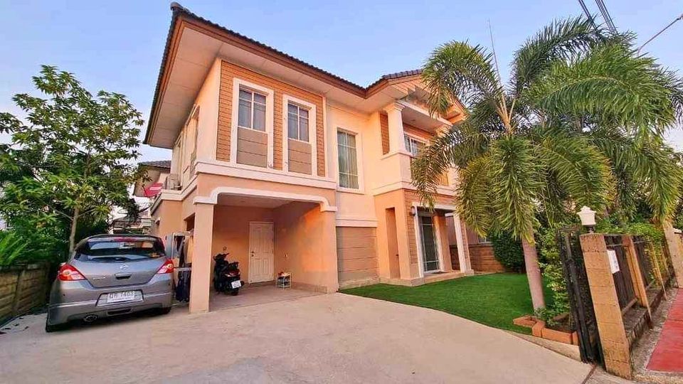 3 Bedroom House For Rent in Bang Phli Yai, Bang Phli, Samut Prakan - Image 1