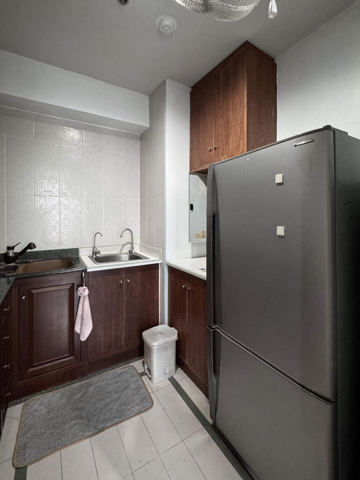 Pathumwan Resort - Image 4