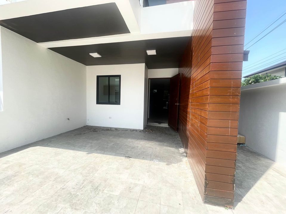 3 Bedroom Townhouse For Sale in Prawet, Prawet, Bangkok - Image 16