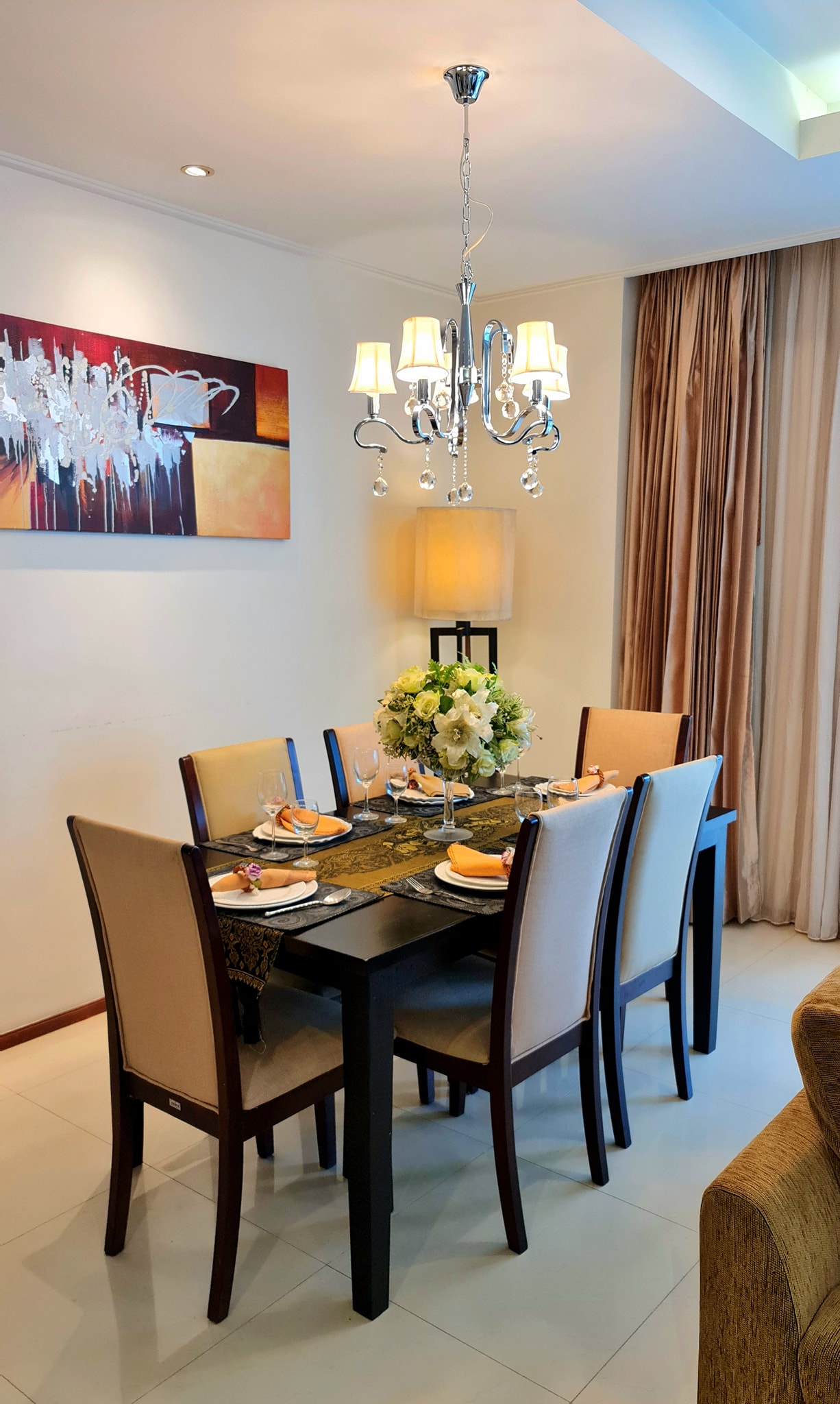 Piyathip Place Serviced Apartment - Image 2