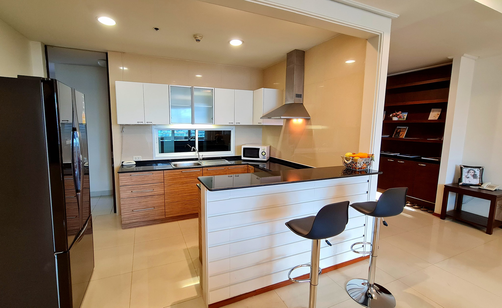 Piyathip Place Serviced Apartment - Image 3