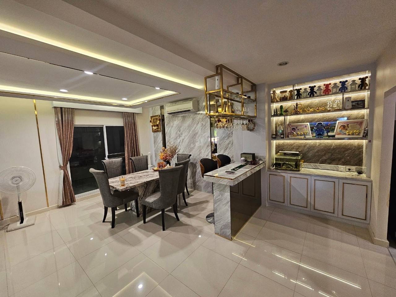 3 Bedroom House For Sale in Saphan Sung, Saphan Sung, Bangkok - Image 3