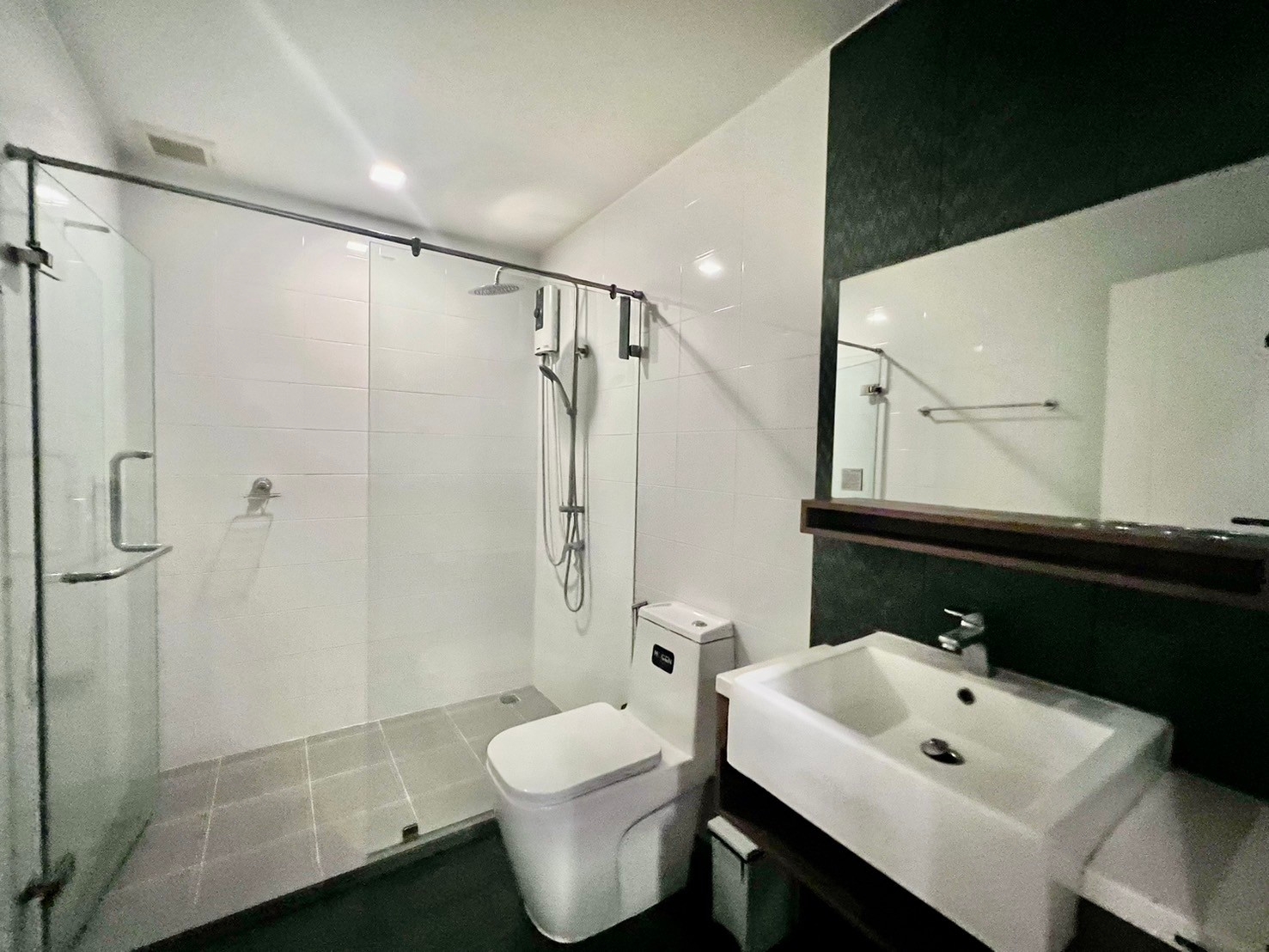 3 ห้องนอน ทาวน์เฮาส์ สำหรับเช่า ใน บางแก้ว, บางพลี, สมุทรปราการ - Image 7