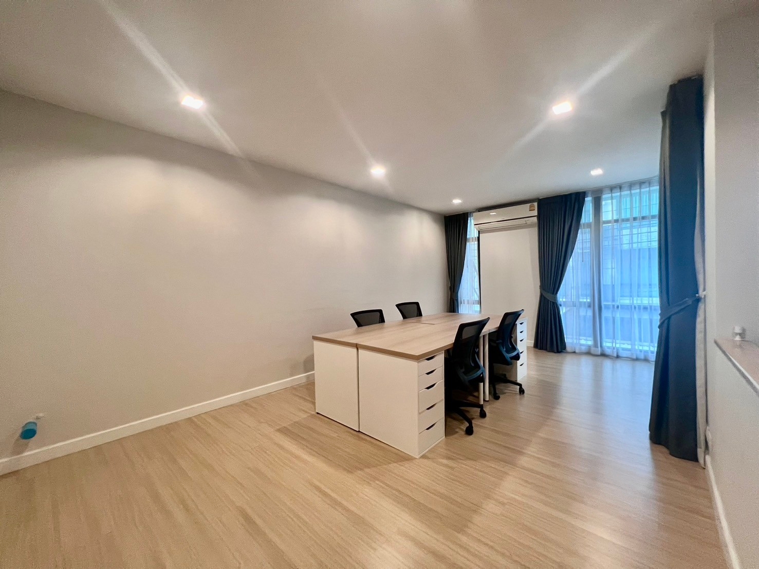 3 ห้องนอน ทาวน์เฮาส์ สำหรับเช่า ใน บางแก้ว, บางพลี, สมุทรปราการ - Image 5