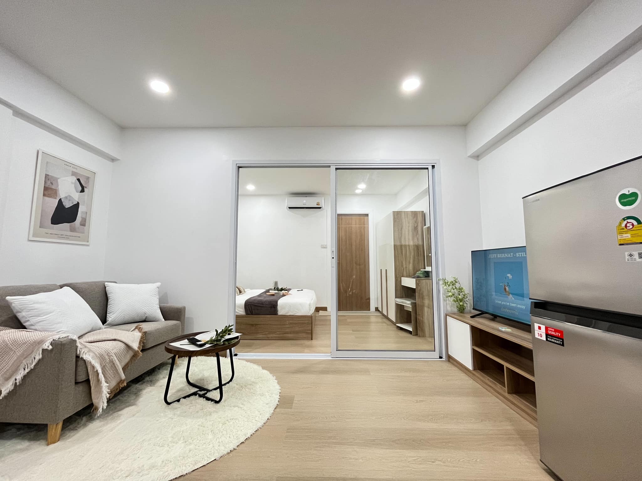 PP Condo - Image 1