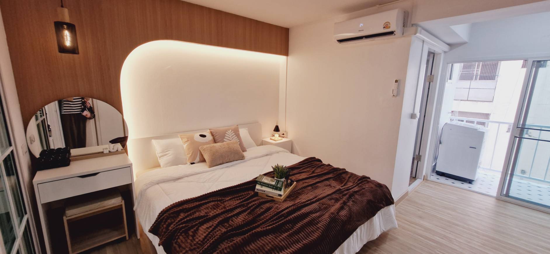 PP Condo - Image 1