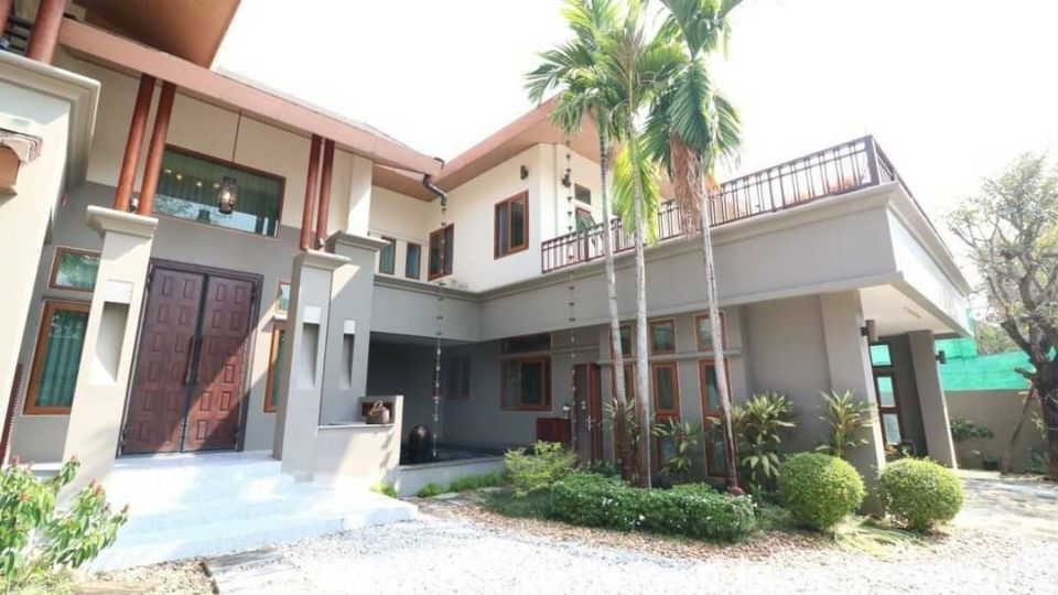 5 Bedroom House For Sale in Mae Hia, Mueang Chiang Mai, Chiang Mai - Image 13