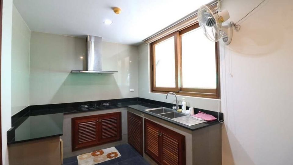 5 Bedroom House For Sale in Mae Hia, Mueang Chiang Mai, Chiang Mai - Image 9