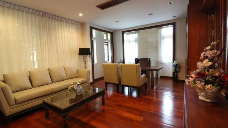 5 Bedroom House For Sale in Mae Hia, Mueang Chiang Mai, Chiang Mai - Image 3