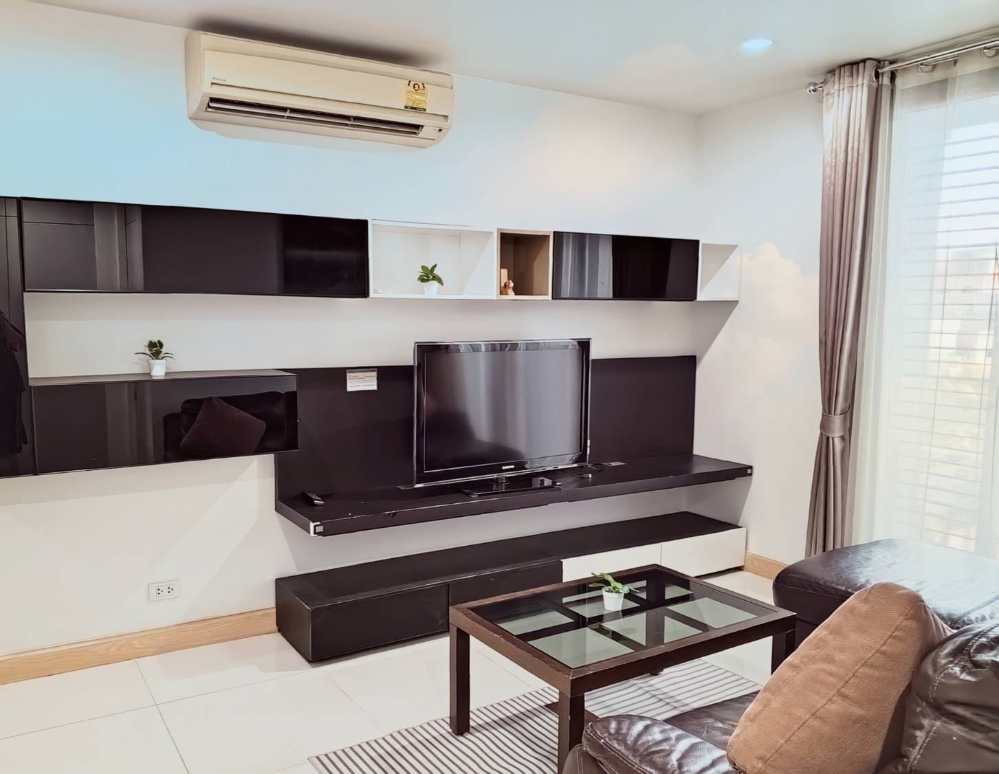 The President Condo Sukhumvit 81 - Image 2