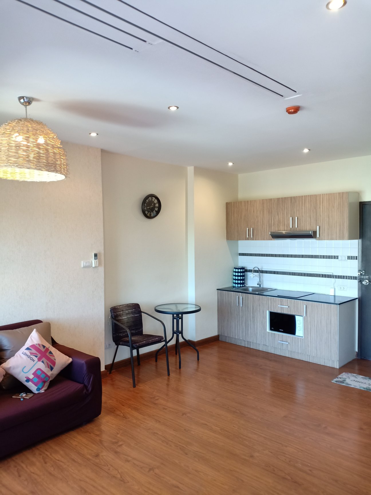 PromT Condo - Image 12