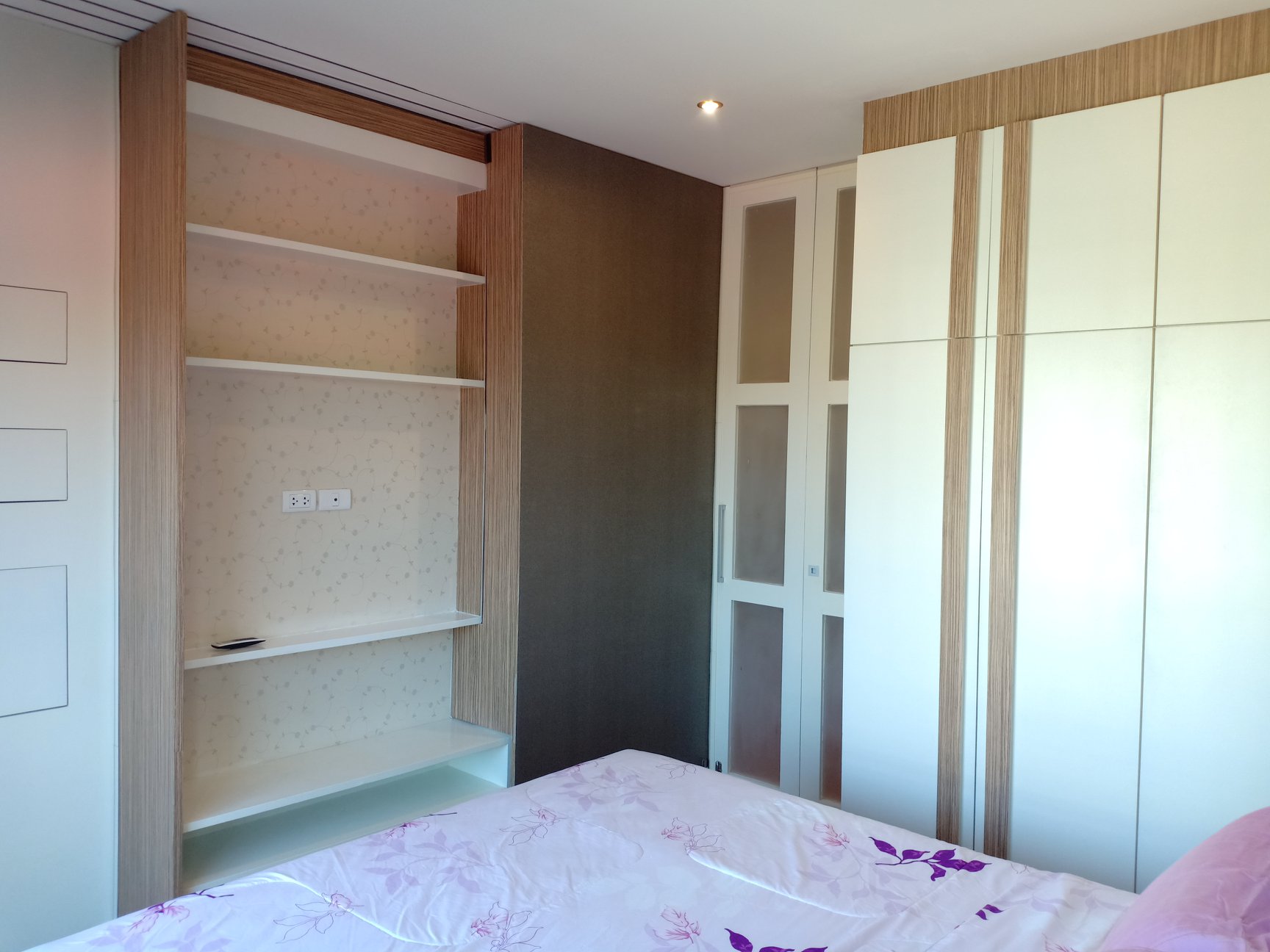 PromT Condo - Image 18