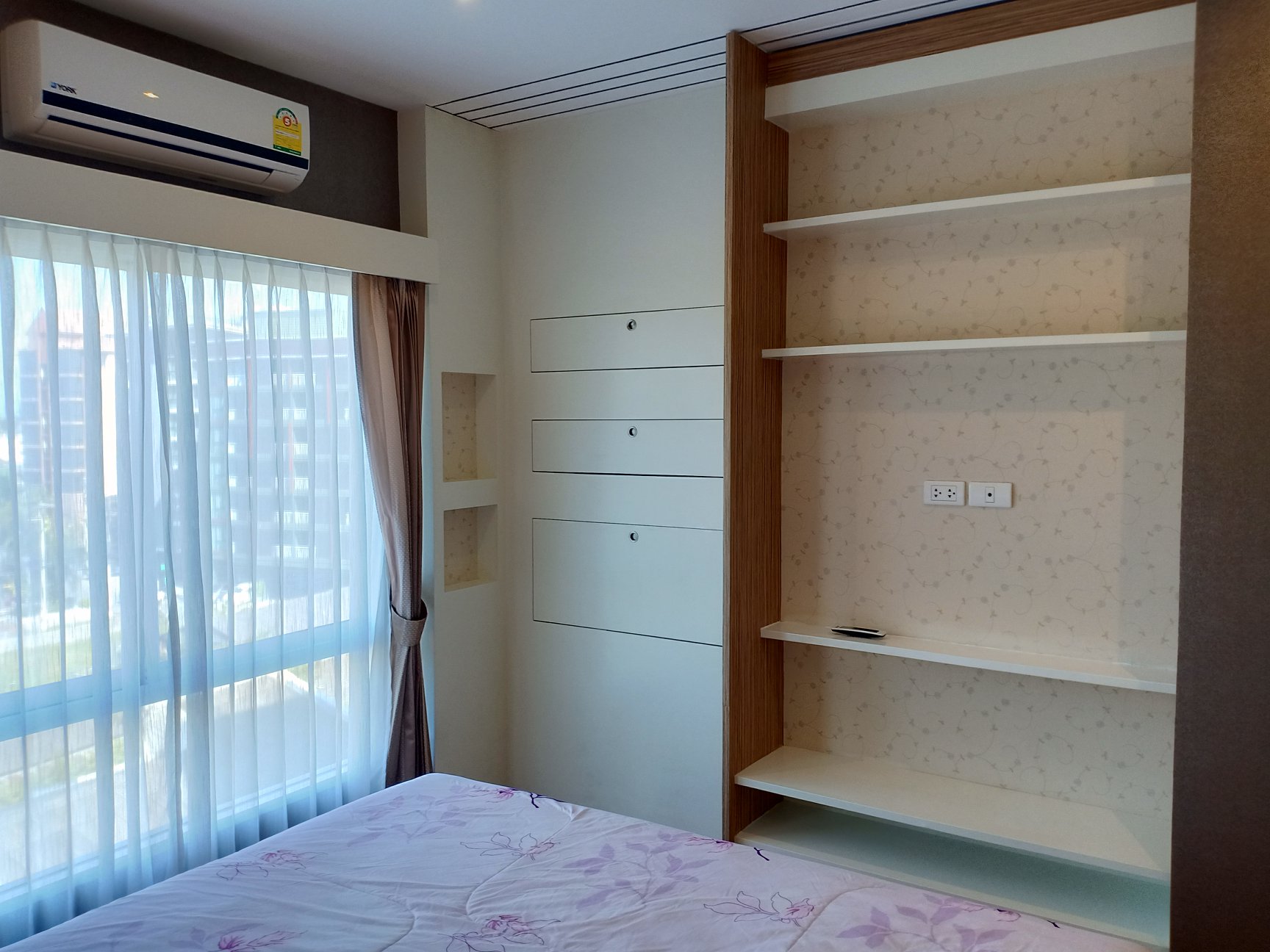 PromT Condo - Image 15