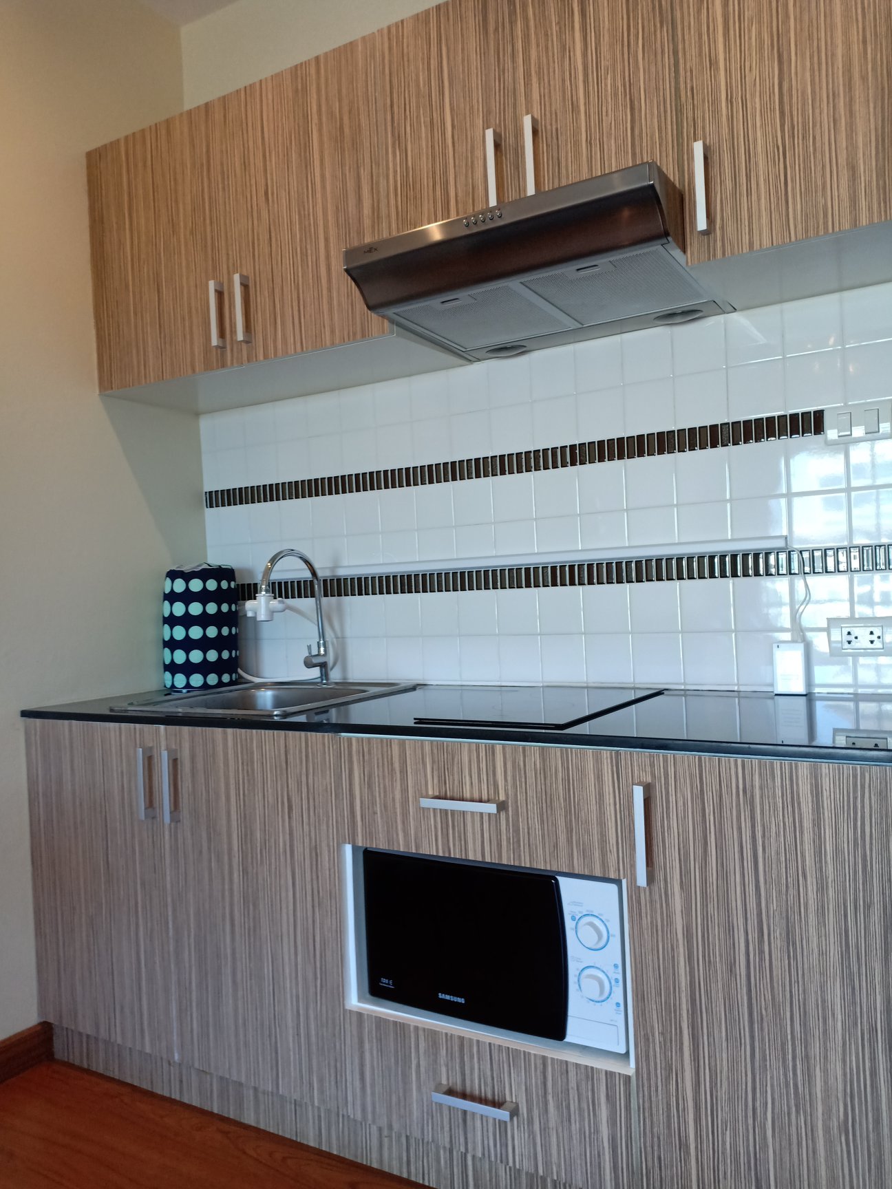 PromT Condo - Image 23