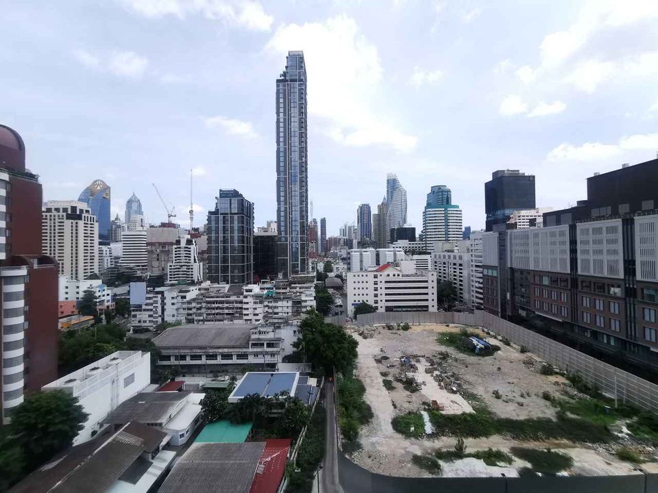 Q Chidlom-Phetchaburi
 - Image 13