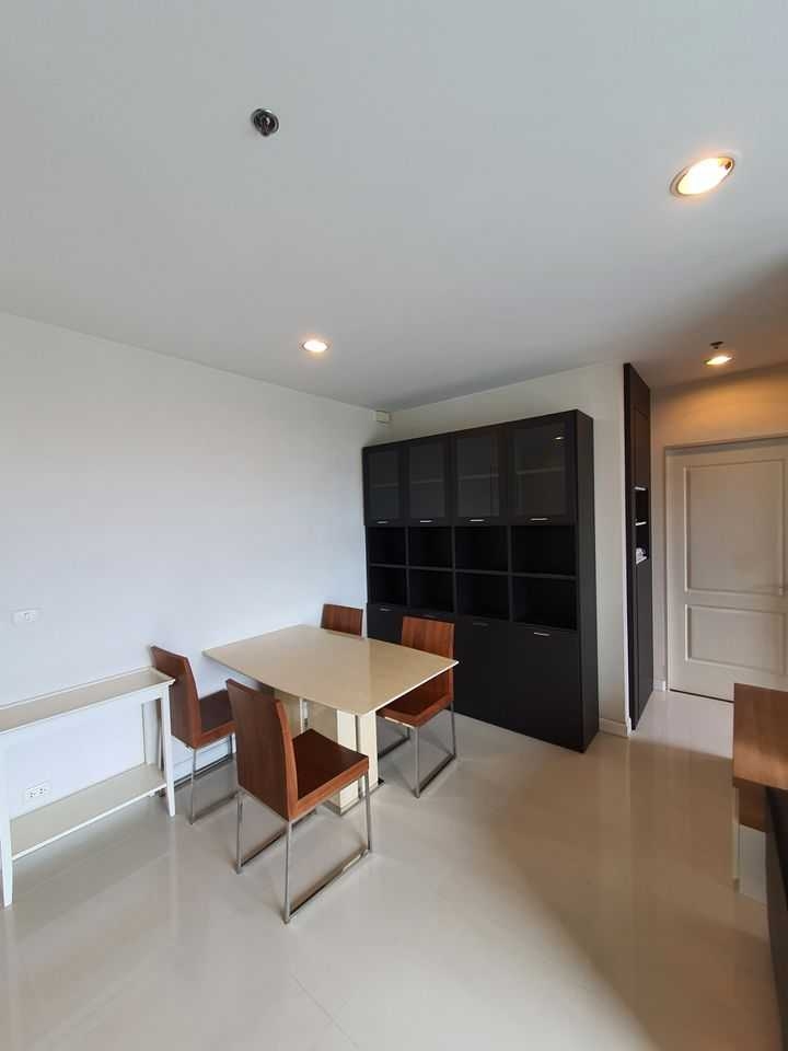 Q House Condo Sathorn - Image 2