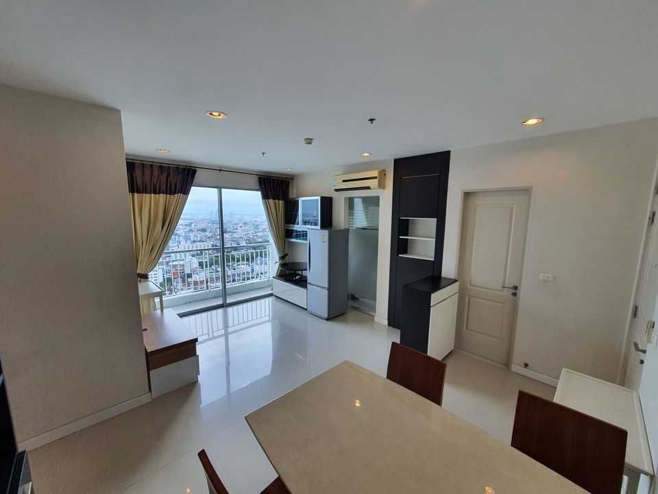 Q House Condo Sathorn - Image 1