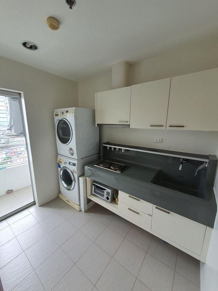 Q House Condo Sathorn - Image 3