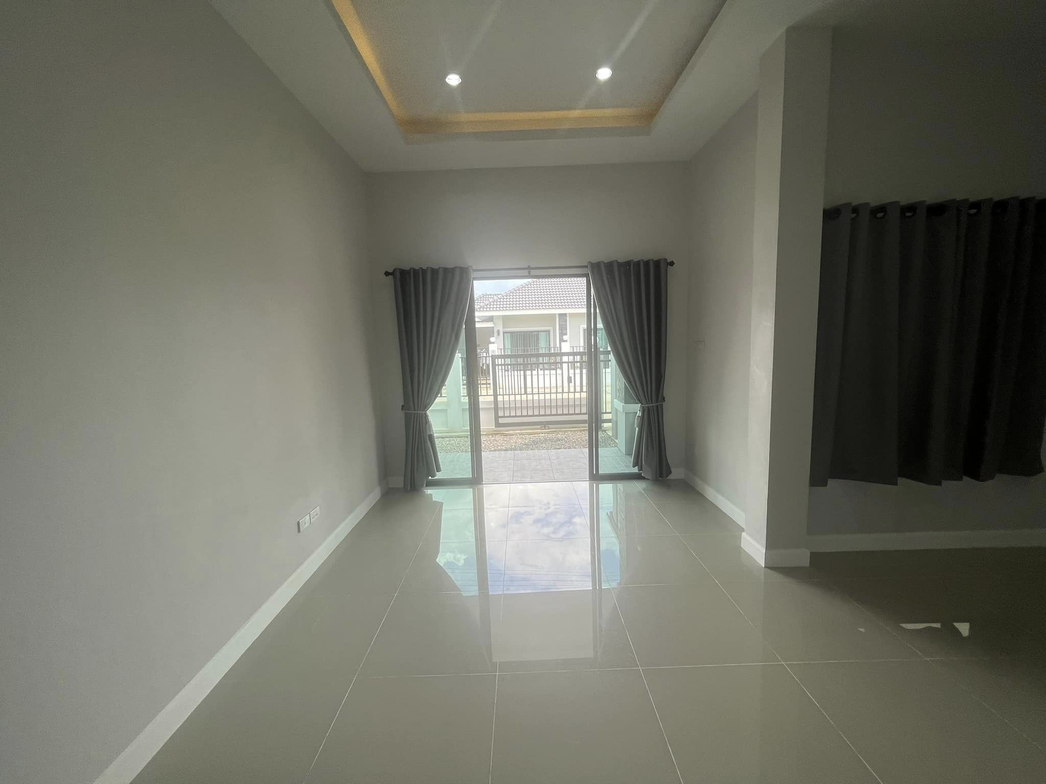 3 Bedroom House For Rent in Talat Yai, Doi Saket, Chiang Mai - Image 2