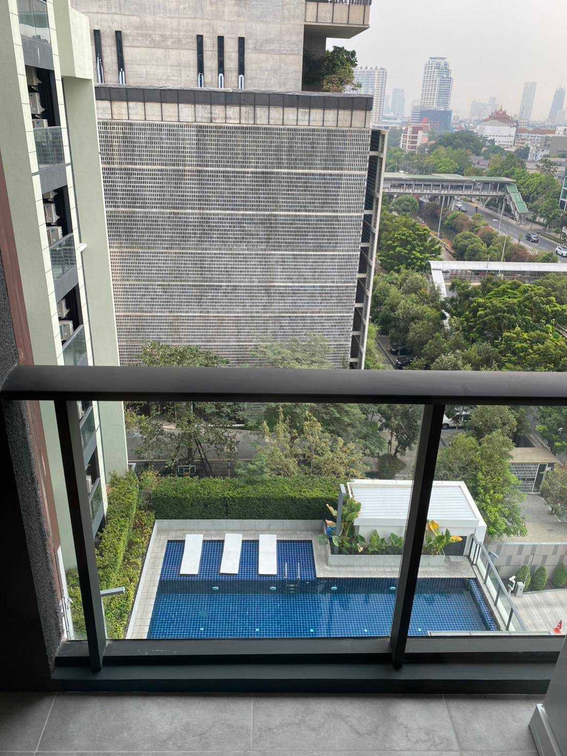 1 Bedroom Condo For Sale in Thung Mahamek, Sathon, Bangkok - Image 9