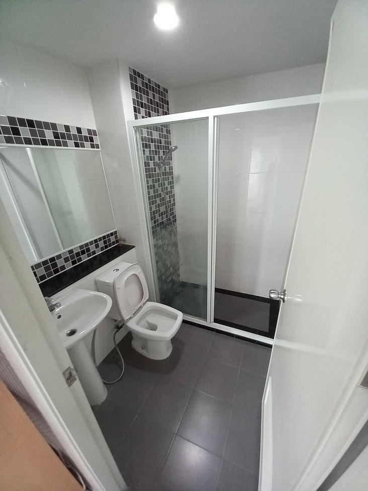 Regent Home 22 - Image 6