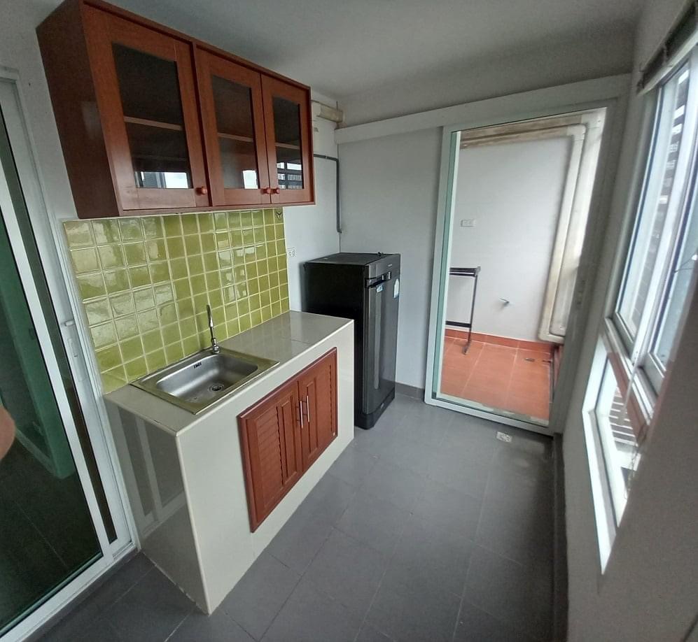 Regent Home 22 - Image 8