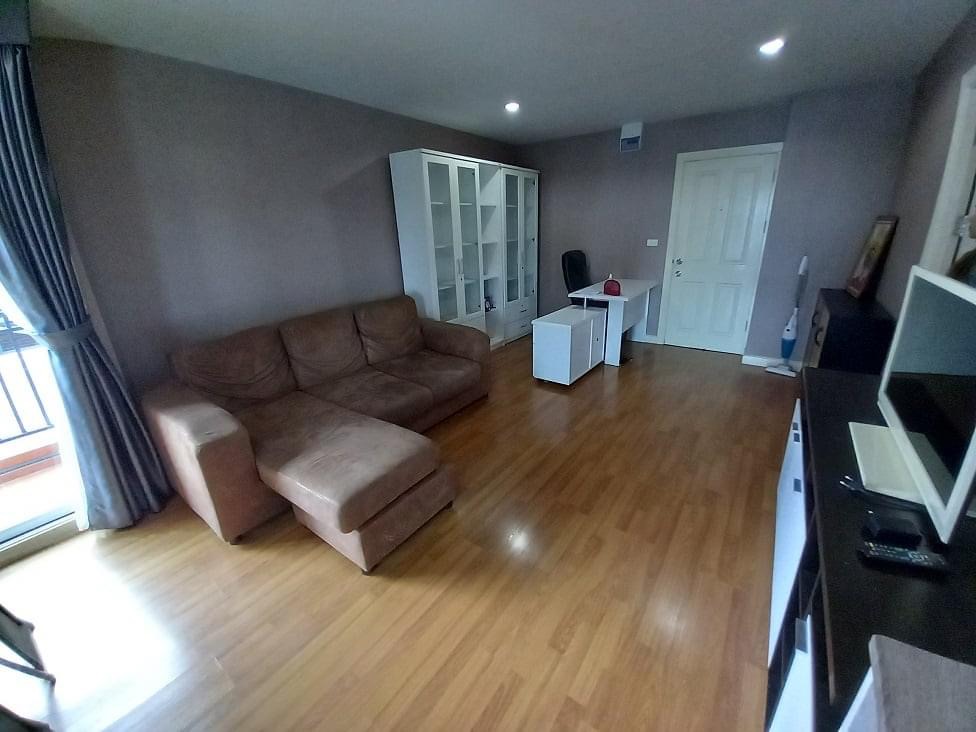 Regent Home 22 - Image 2
