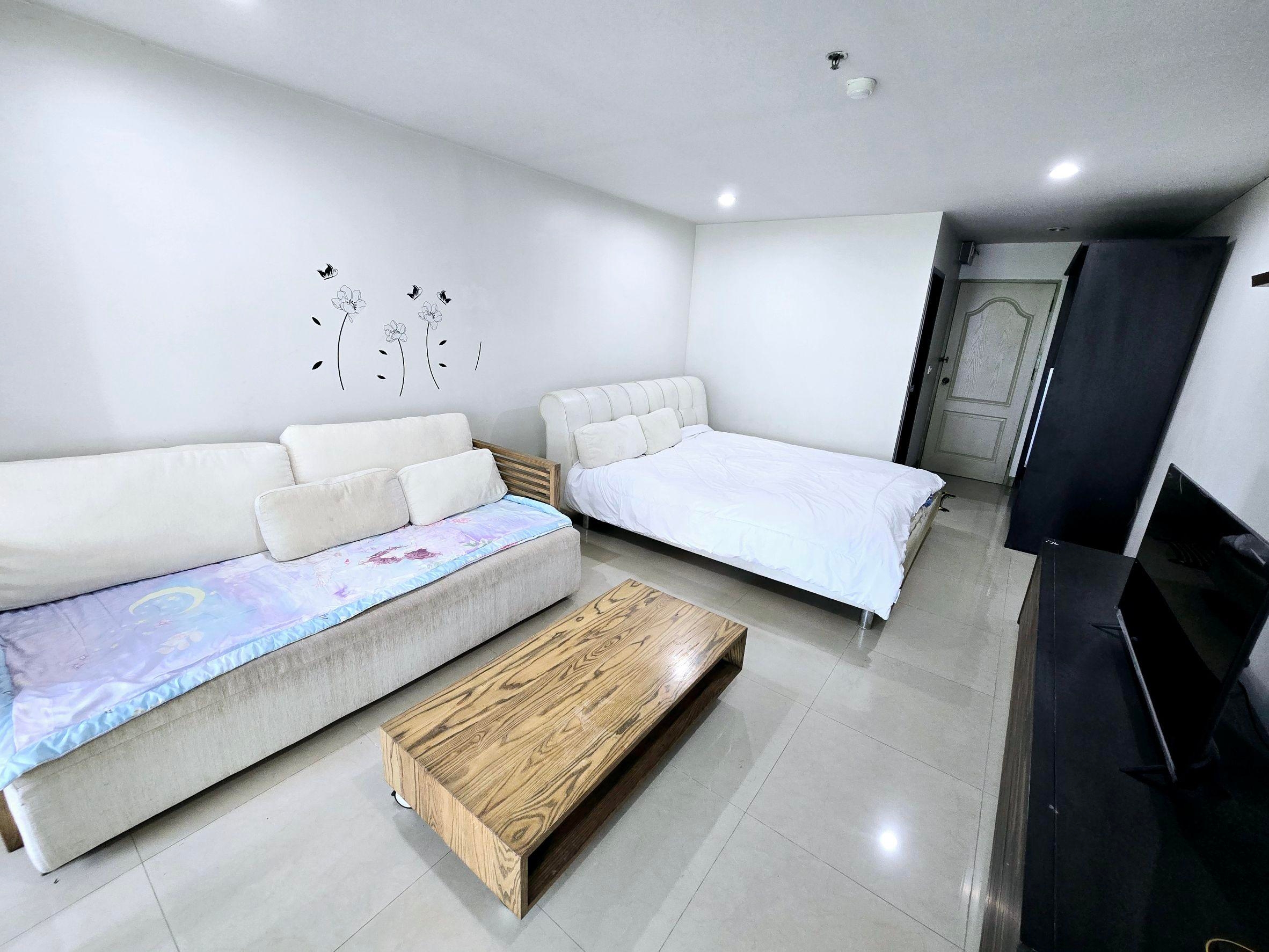2 ห้องนอน คอนโด สำหรับขาย ใน บางนา, บางนา, กรุงเทพมหานคร - Image 1