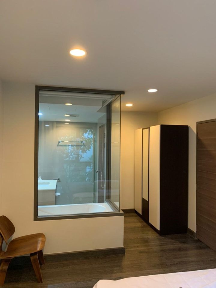 1 Bedroom Condo For Sale in Khlong Toei Nuea, Vadhana, Bangkok - Image 5