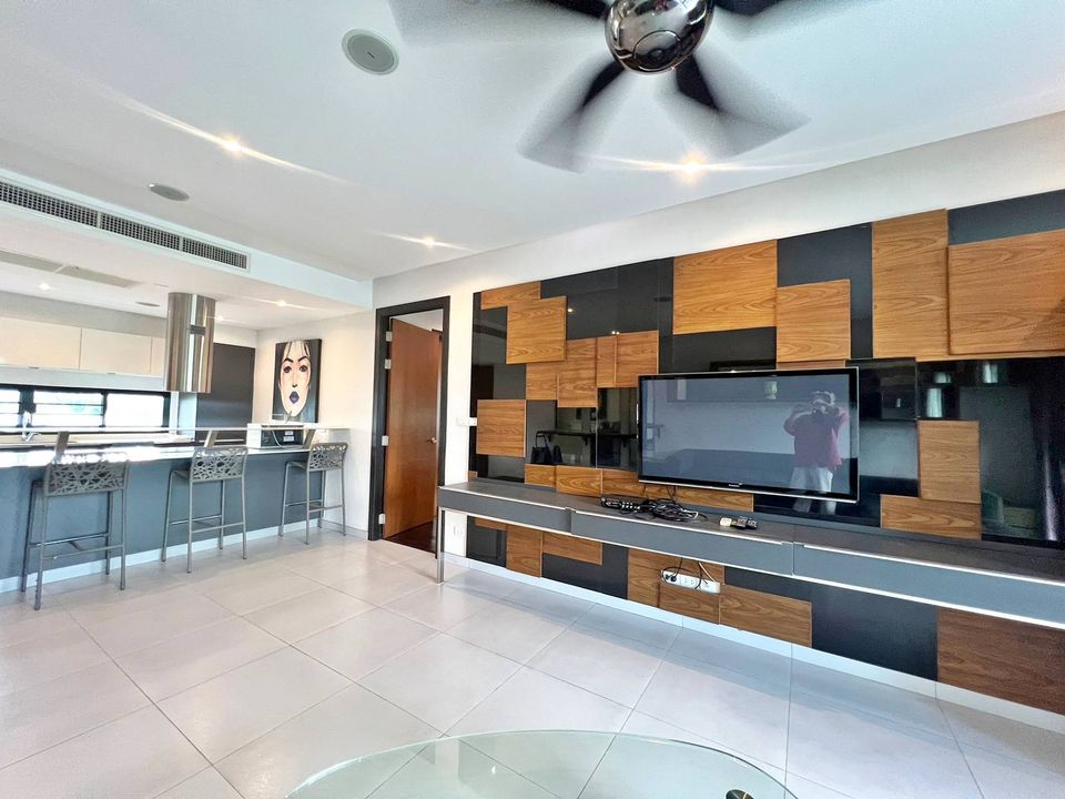 The Resort Condominium - Image 3