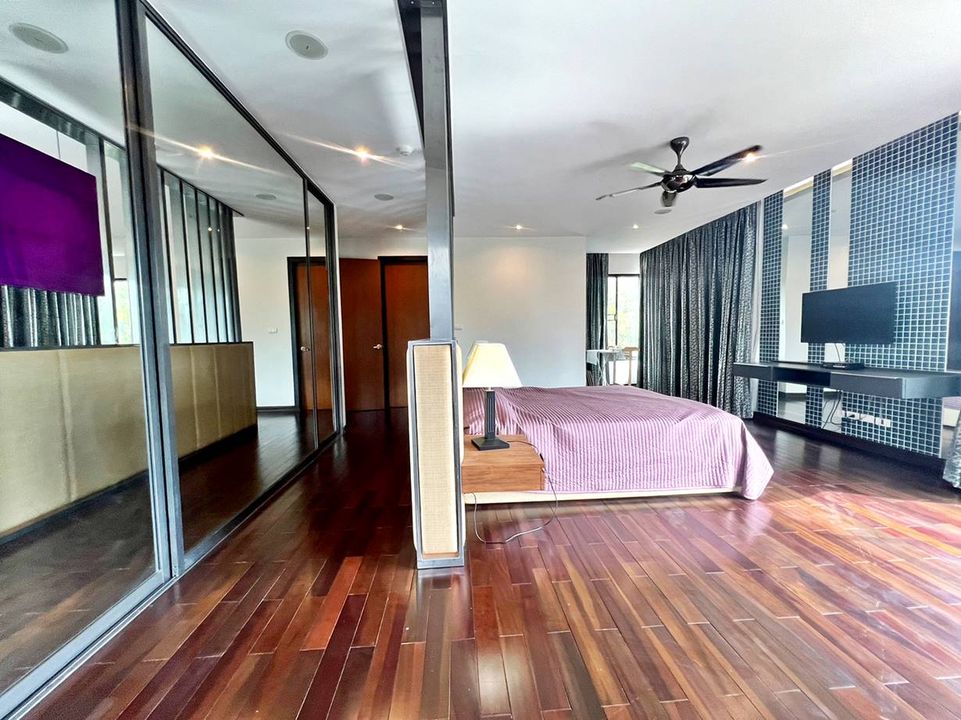 The Resort Condominium - Image 10