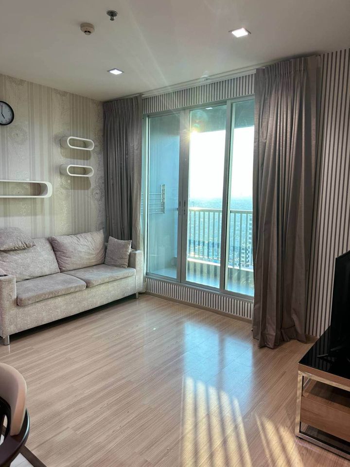 2 ห้องนอน คอนโด สำหรับขาย ใน สามเสนใน, พญาไท, กรุงเทพมหานคร - Image 1
