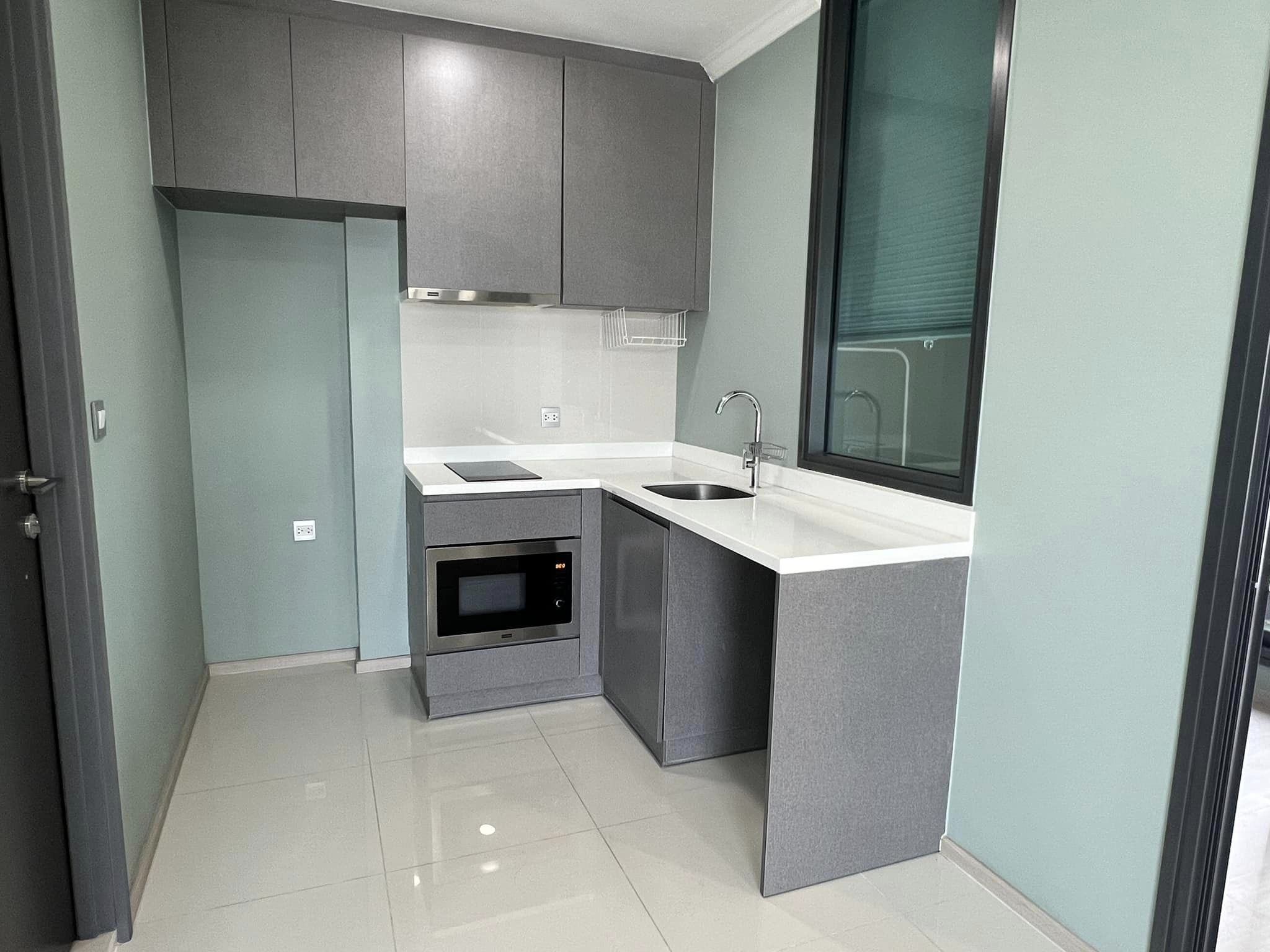1 Bedroom Condo For Sale in Thanon Phaya Thai, Ratchathewi, Bangkok - Image 3