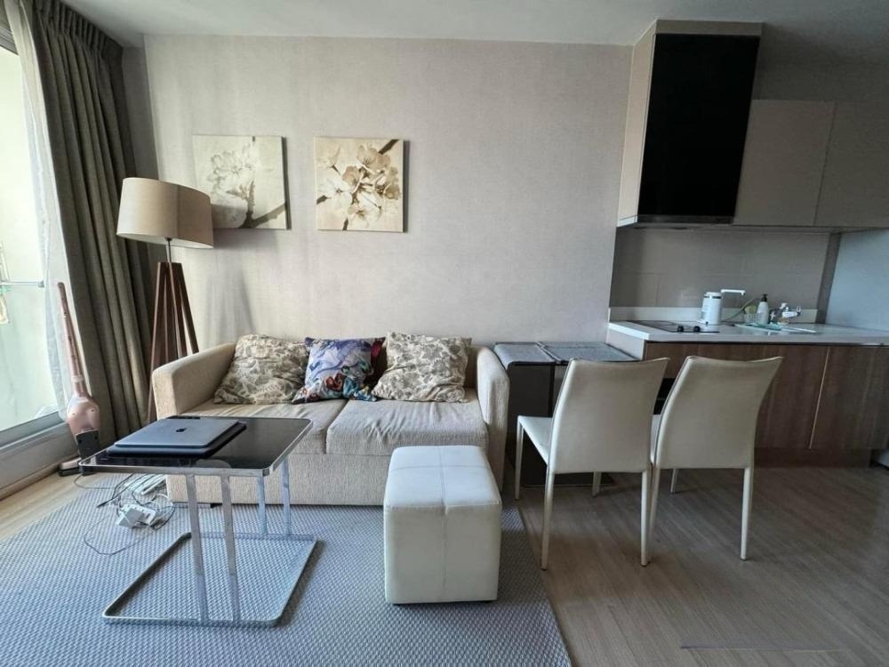 Rhythm Sathorn - Image 1