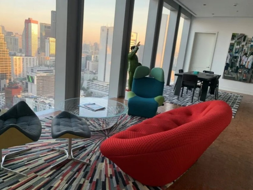 The Ritz - Carlton Residences at MahaNakhon - Image 1