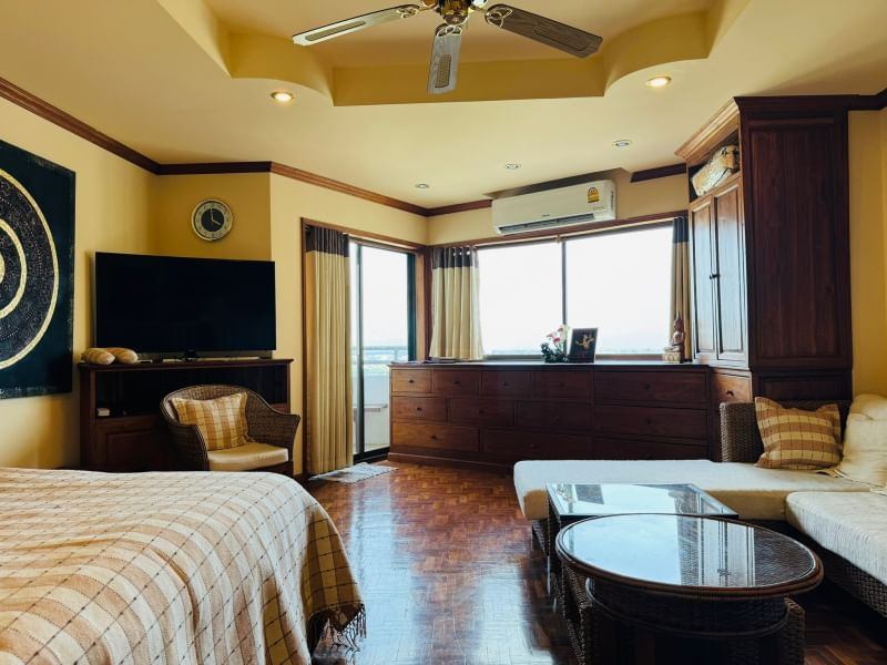 Riverside Condominium Chiang Mai - Image 7