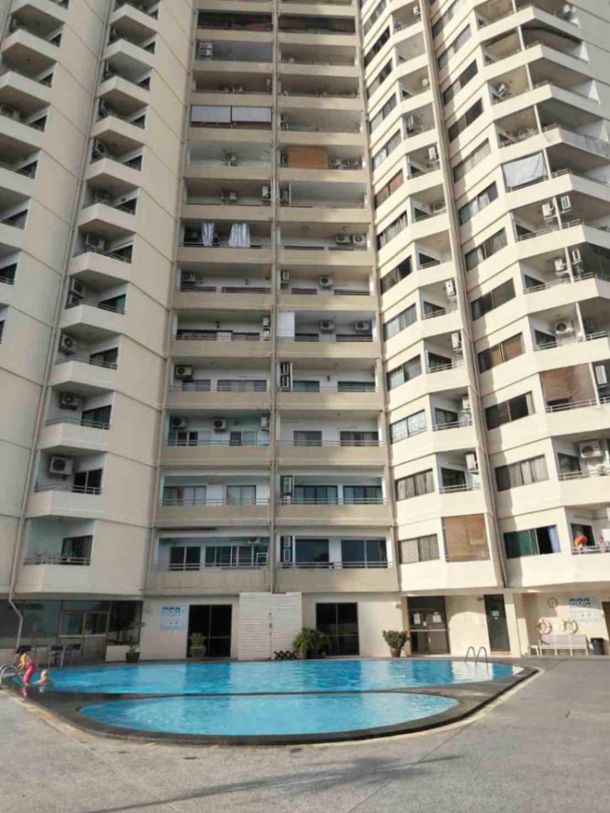 Riverside Condominium Chiang Mai - Image 7