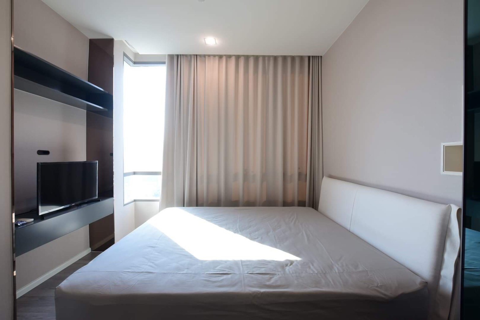 The Room Sukhumvit 69 - Image 7