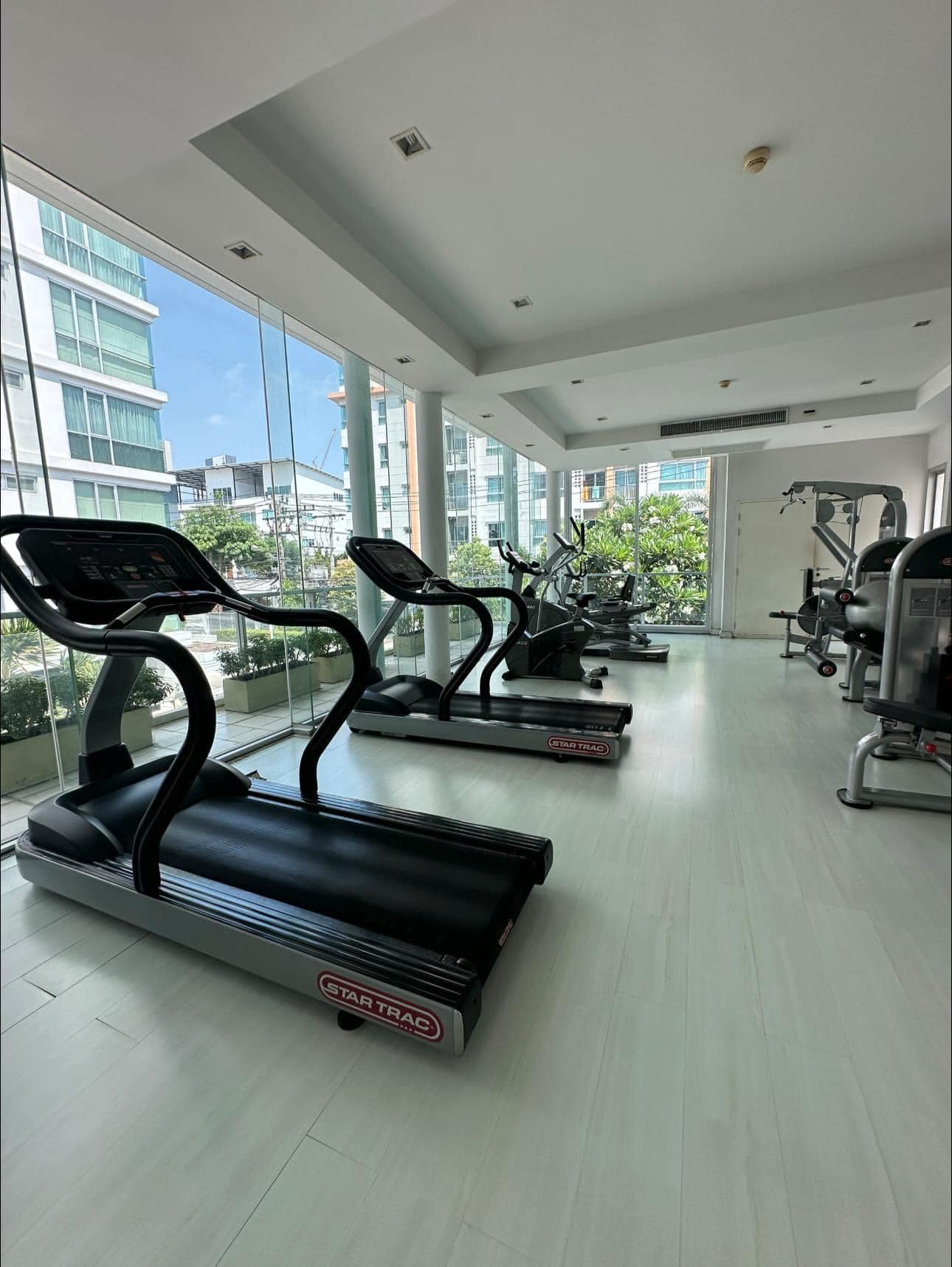 The Room Sukhumvit 64 - Image 4