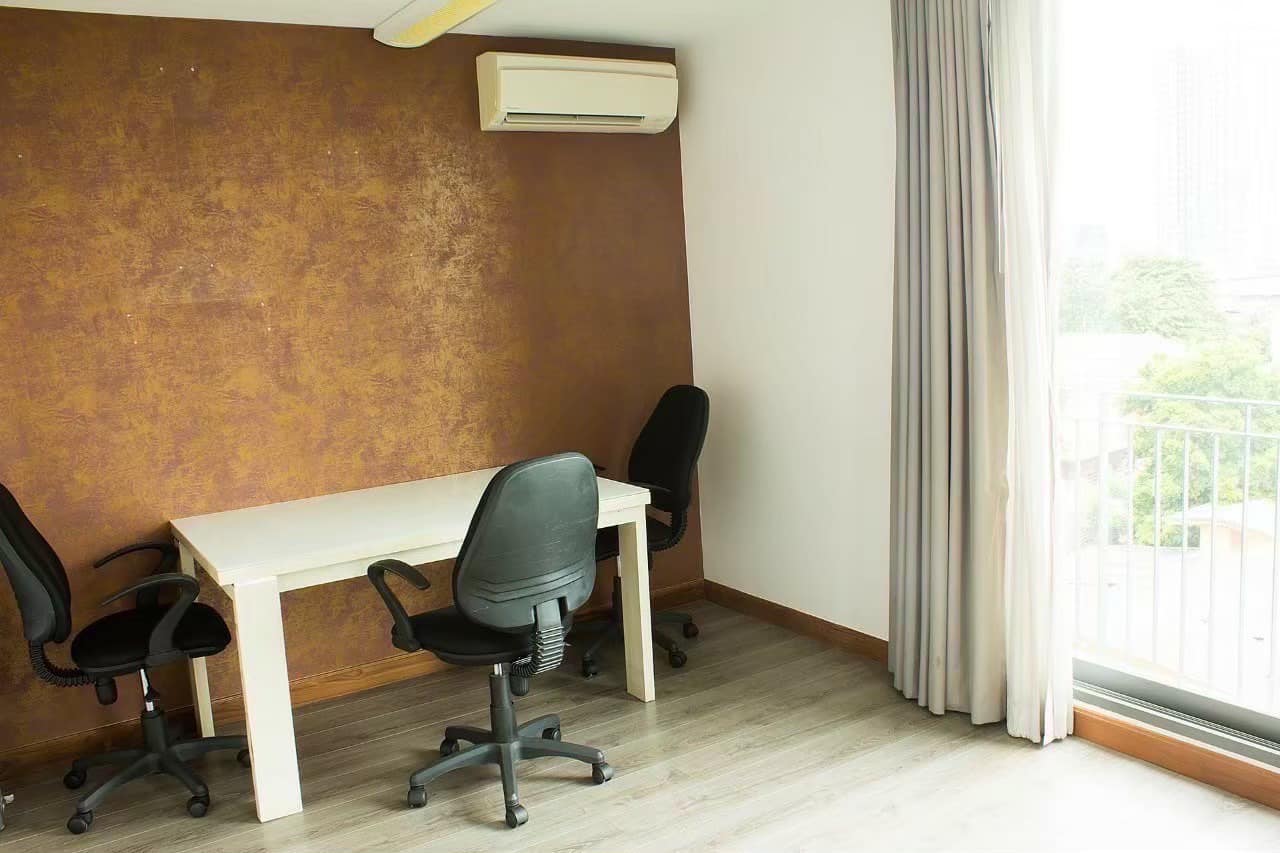 The Room Sukhumvit 40 - Image 5