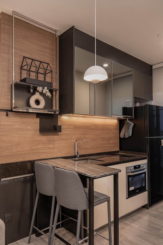 1 Bedroom Condo For Sale in Yan Nawa, Sathon, Bangkok - Image 3