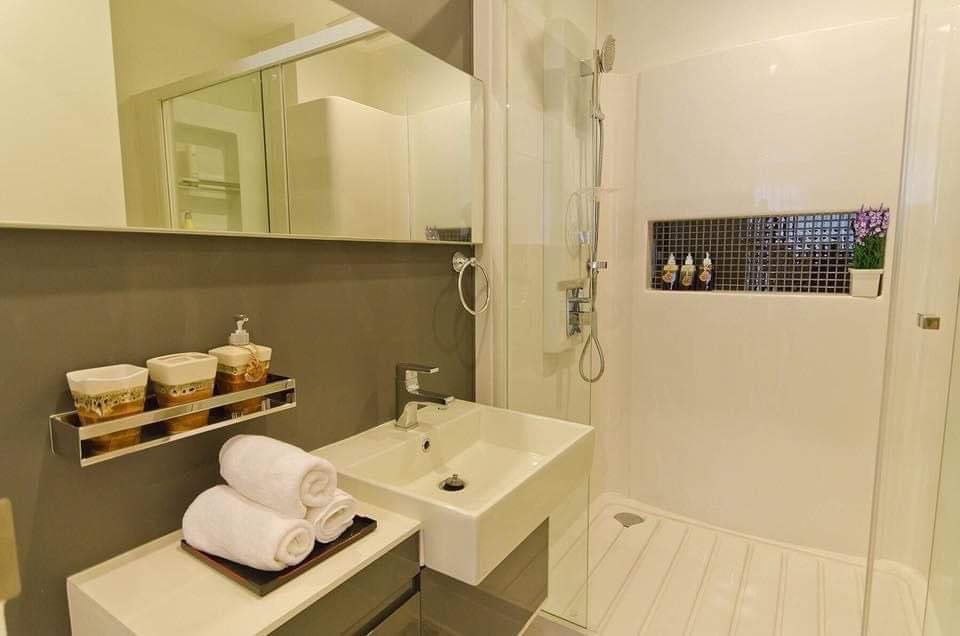 1 ห้องนอน คอนโด สำหรับขาย ใน บางจาก, พระโขนง, กรุงเทพมหานคร - Image 6
