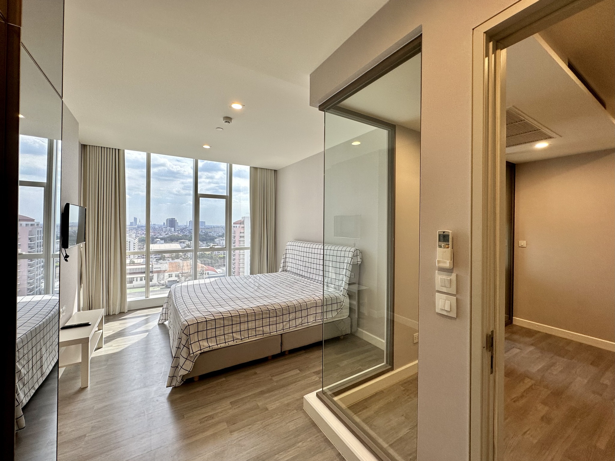 The Room Sathorn - TanonPun - Image 1