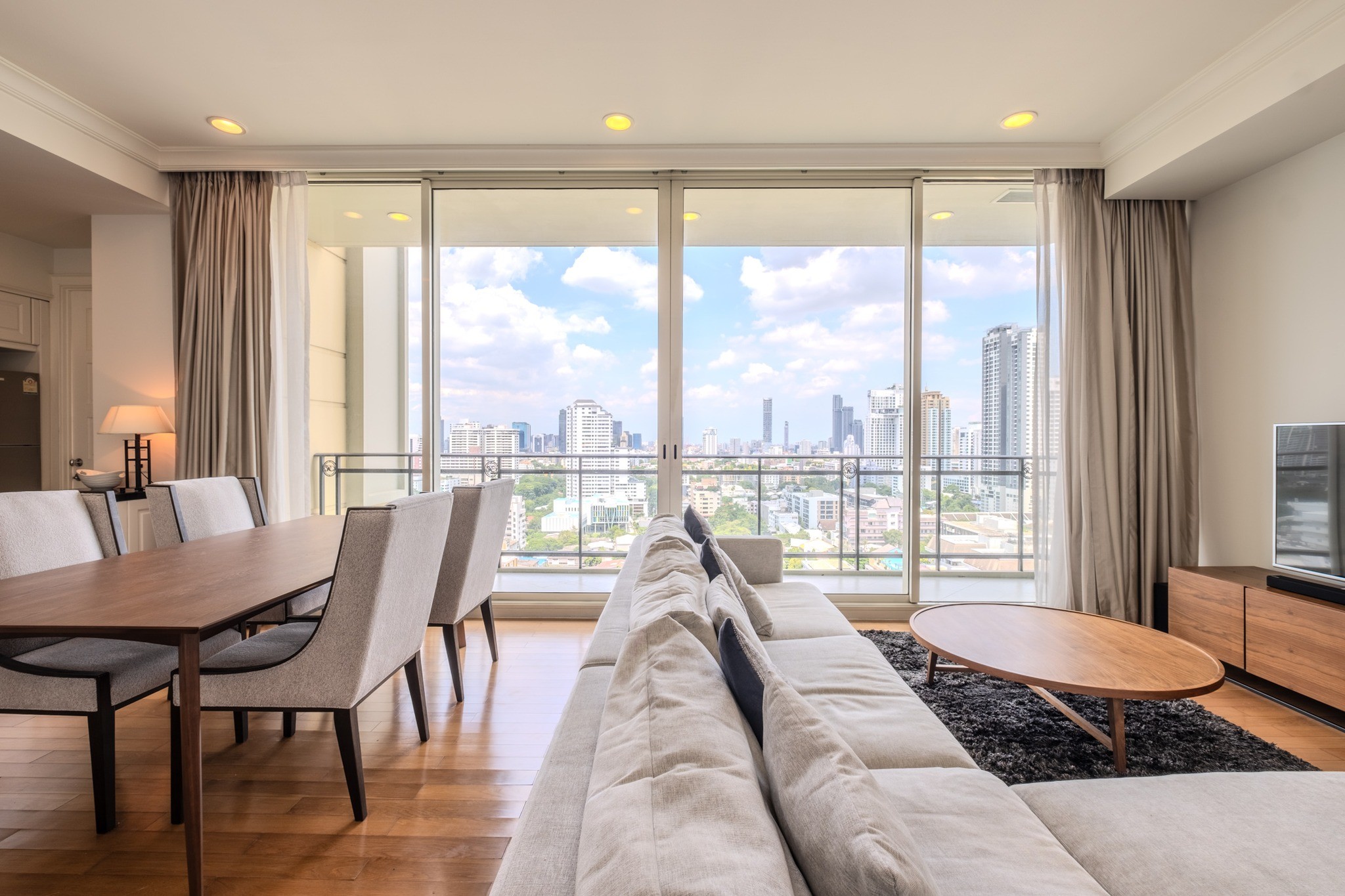 Royce Private Residences - Image 3