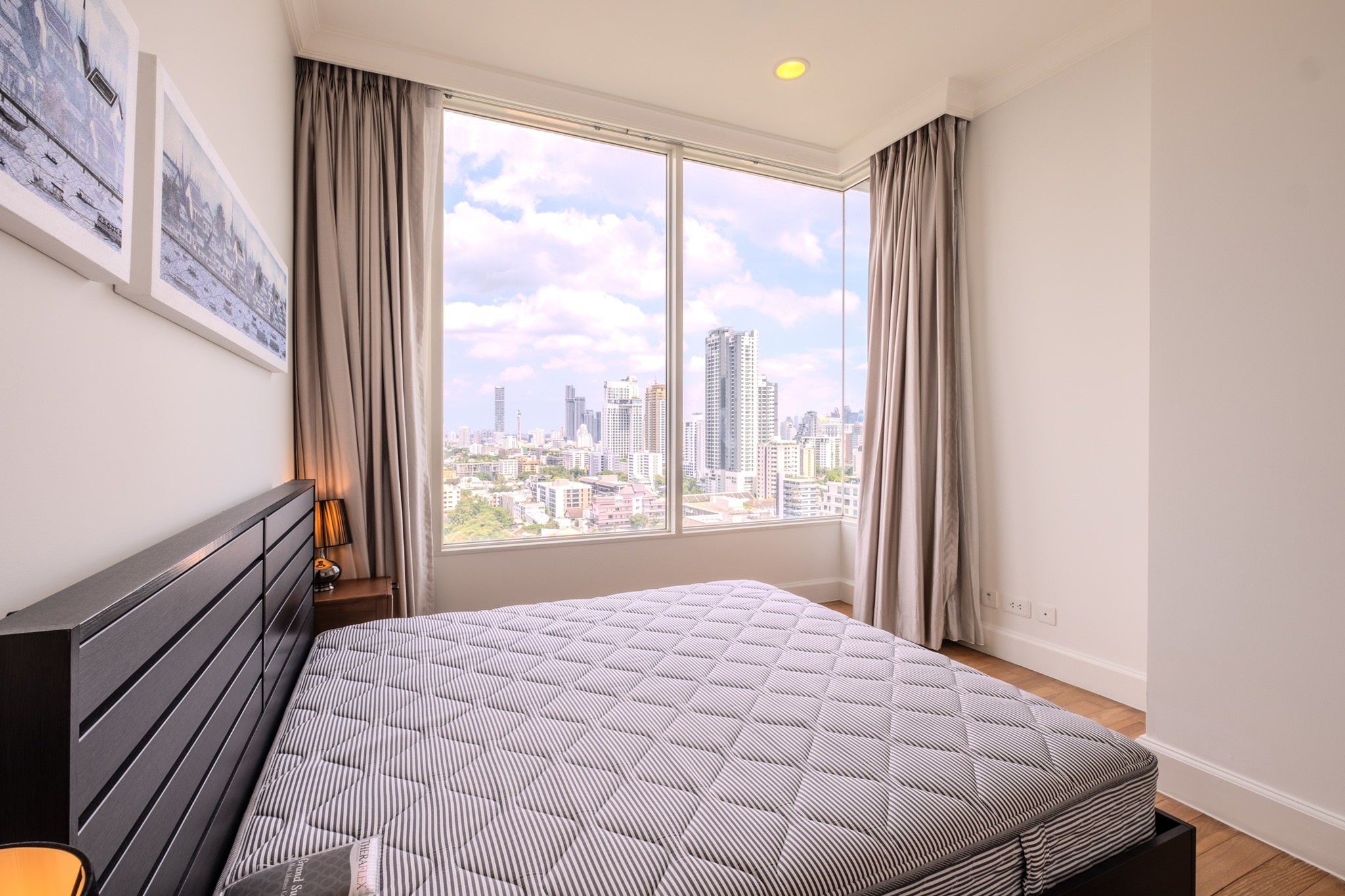 Royce Private Residences - Image 11