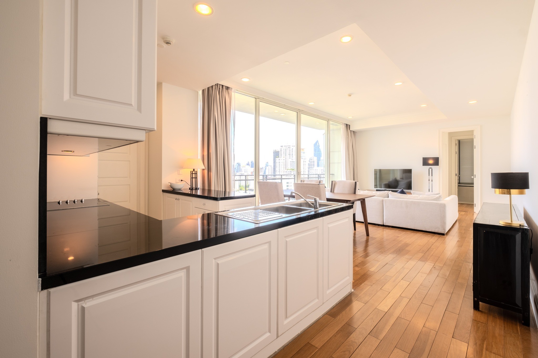 Royce Private Residences - Image 4