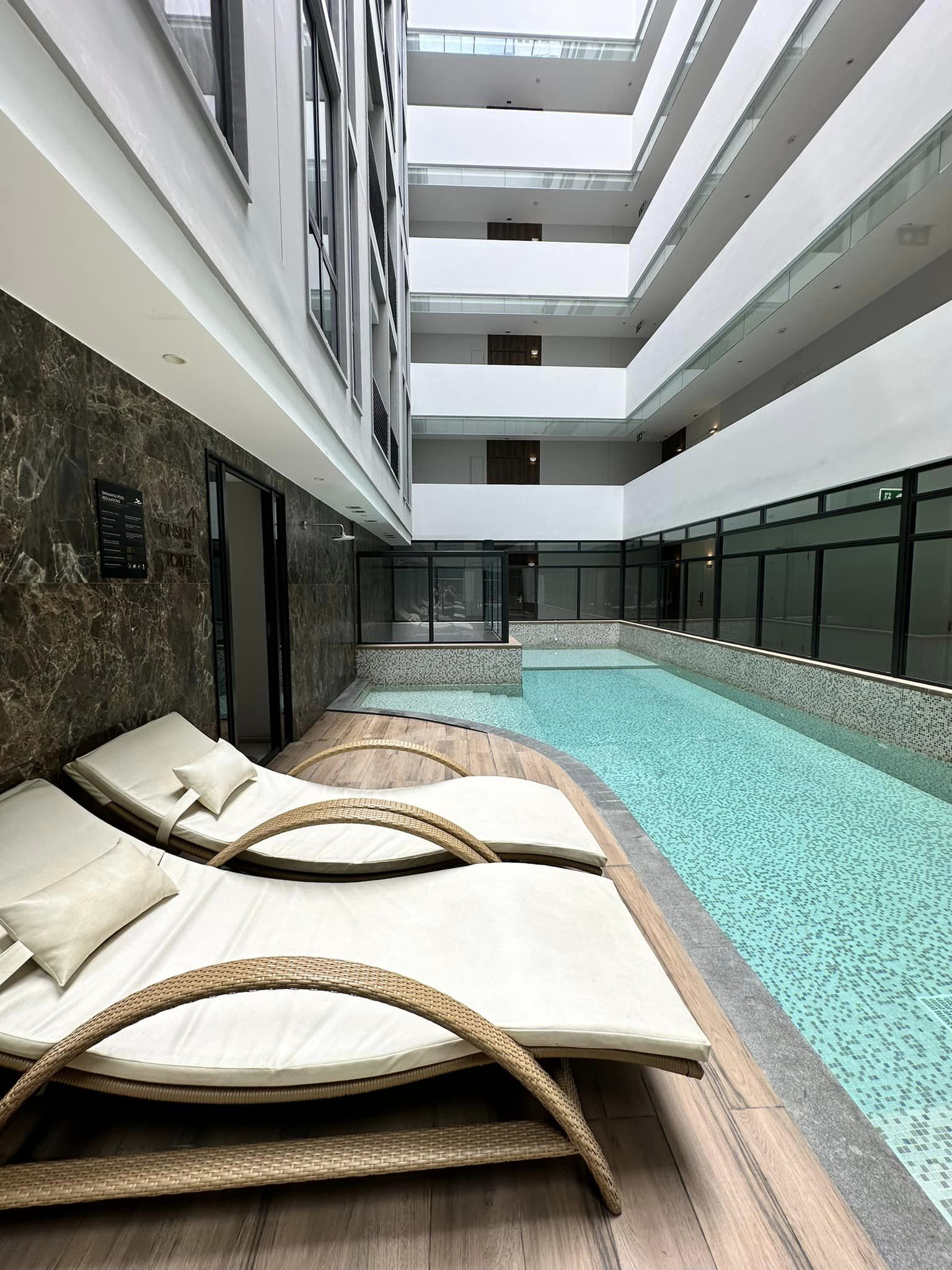 Runesu Thonglor 5 - Image 5
