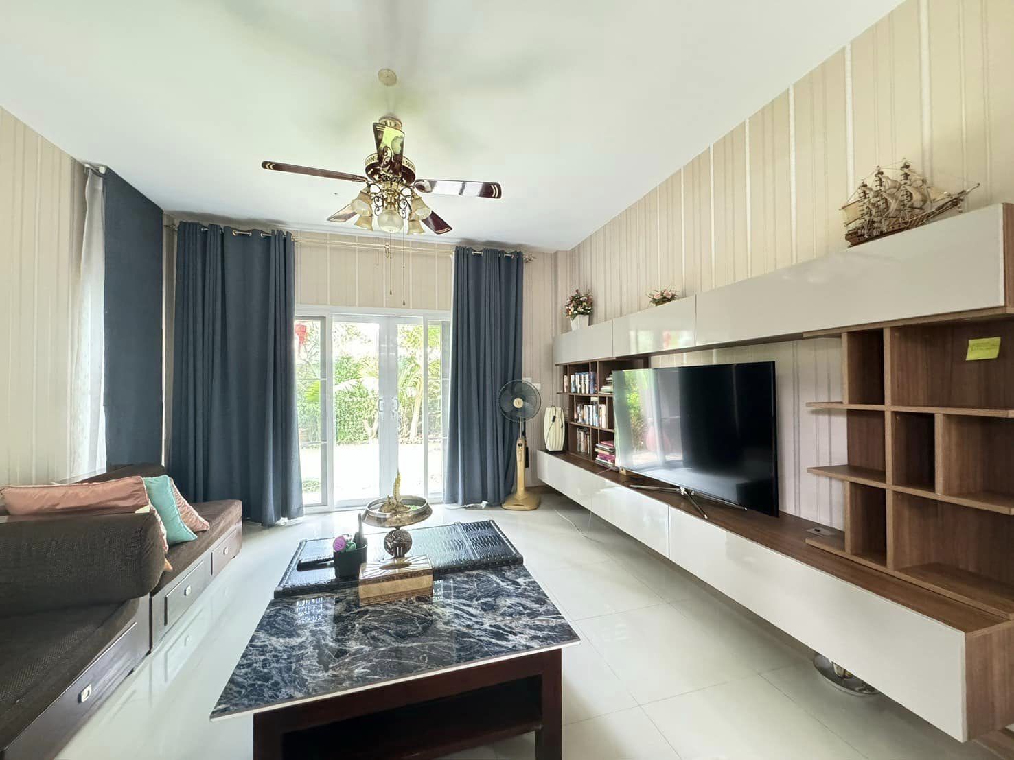 San Saran - Mod Chic - Image 2
